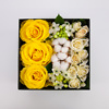Цветочная коробка Top Sun. Доставка цветов в Вильнюсе Beatričės Gėlių Namai
